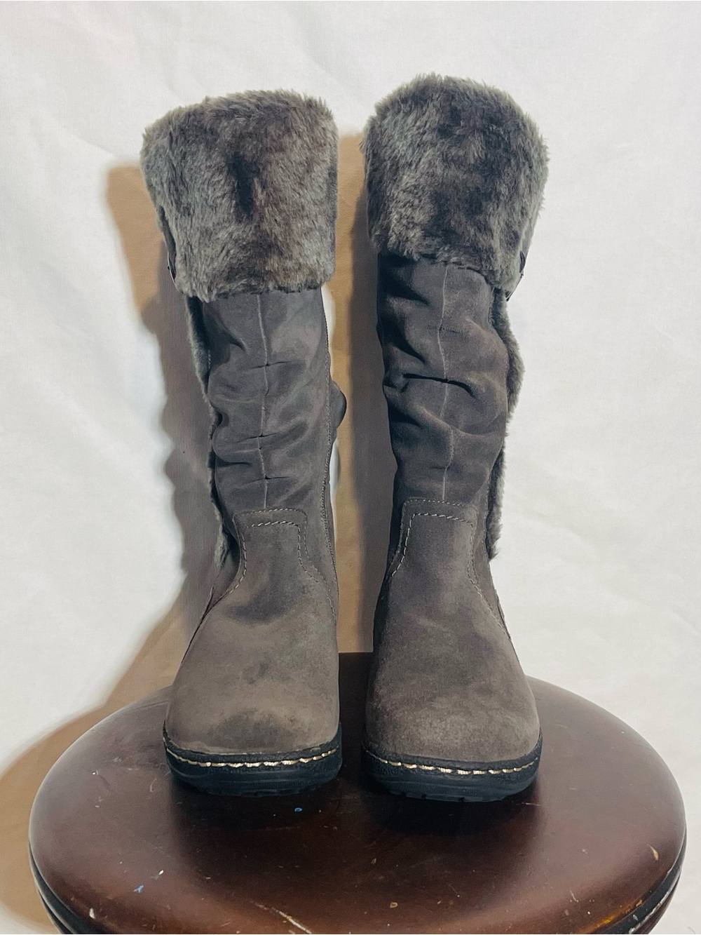 Baretraps Emilse Grey Suede Faux Fur Ruched Winter Boots